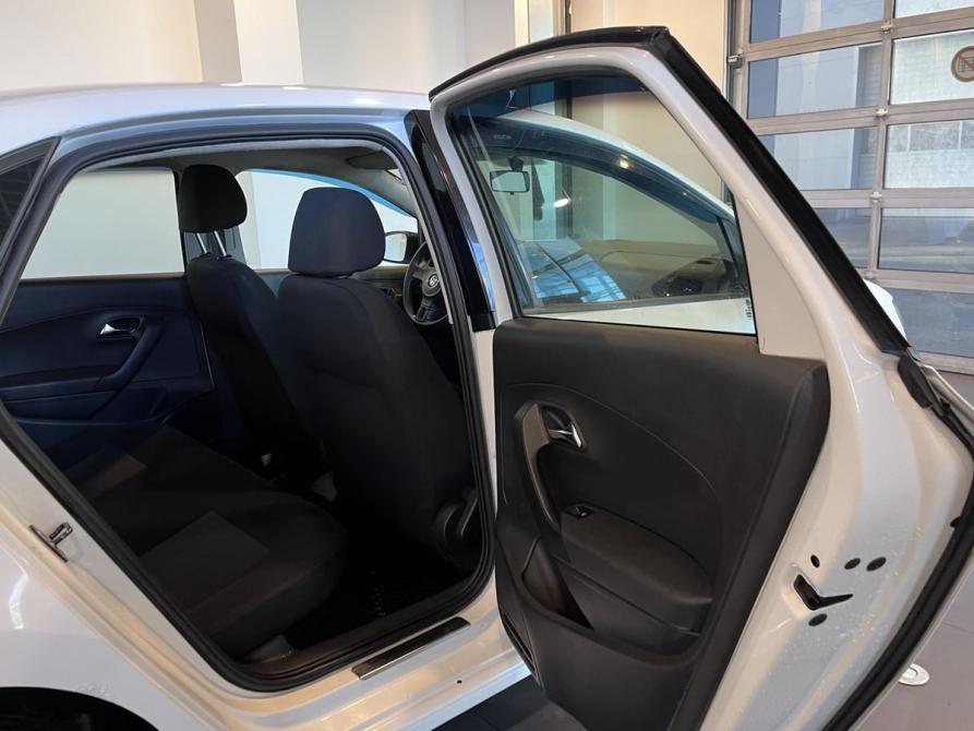 Volkswagen Polo V Чебоксары  - изображение 15