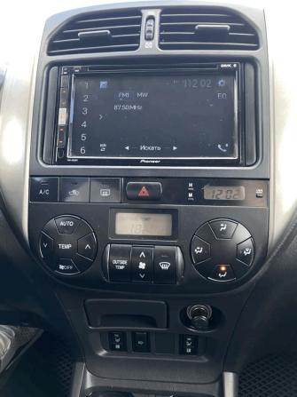 Toyota RAV4 II (XA20) Рестайлинг с пробегом 2003 года, цена 740 000 рублей, 223198 км, внедорожник, Автокод Объявления