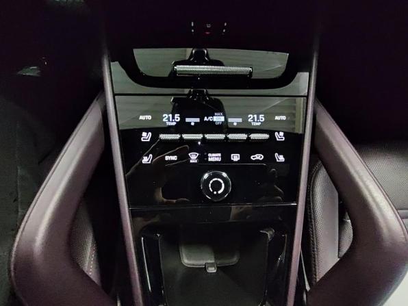 Porsche Cayenne III Рестайлинг с пробегом 2024 года, цена 15 500 000 рублей, 25353 км, внедорожник, Автокод Объявления