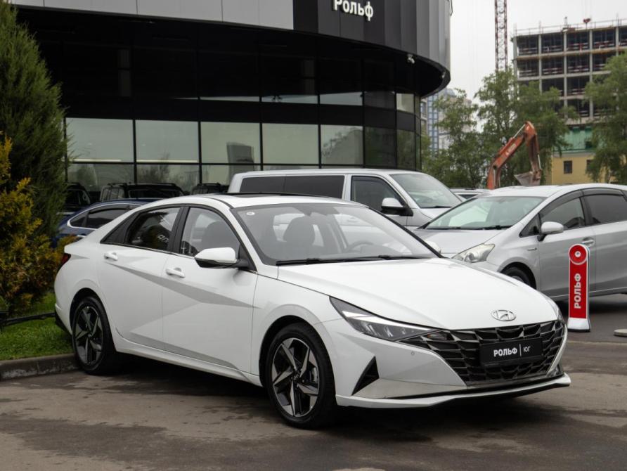 Hyundai Elantra VII (CN7) Москва  - изображение 2