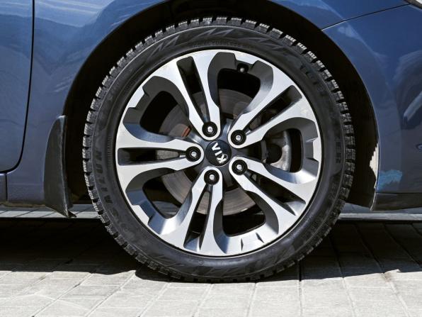 Kia Ceed II с пробегом 2014 года, цена 1 179 000 рублей, 181181 км, хэтчбек, Автокод Объявления
