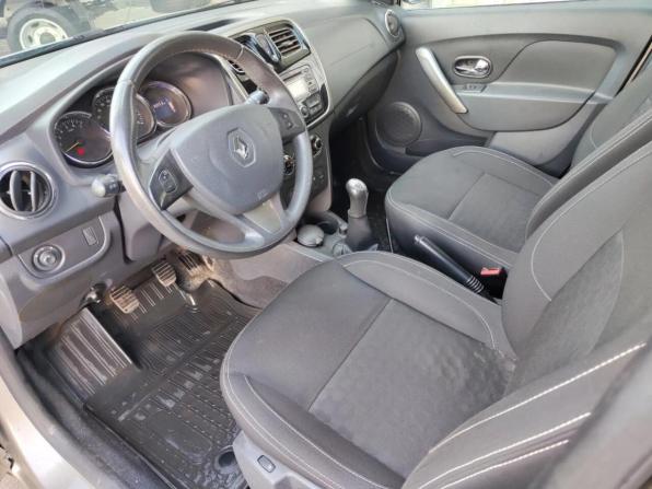 Renault Sandero II с пробегом 2015 года, цена 698 750 рублей, 115001 км, хэтчбек, Автокод Объявления