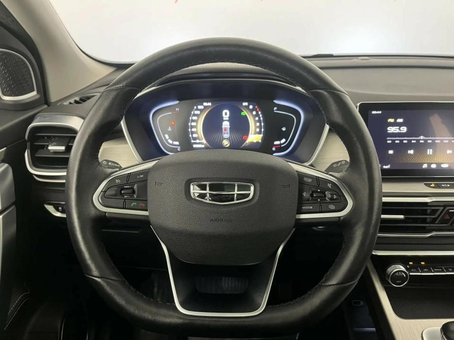 Geely Coolray I Псков  - изображение 11
