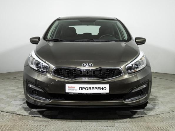 Kia Ceed II Рестайлинг с пробегом 2017 года, цена 1 099 000 рублей, 174100 км, хэтчбек, Автокод Объявления