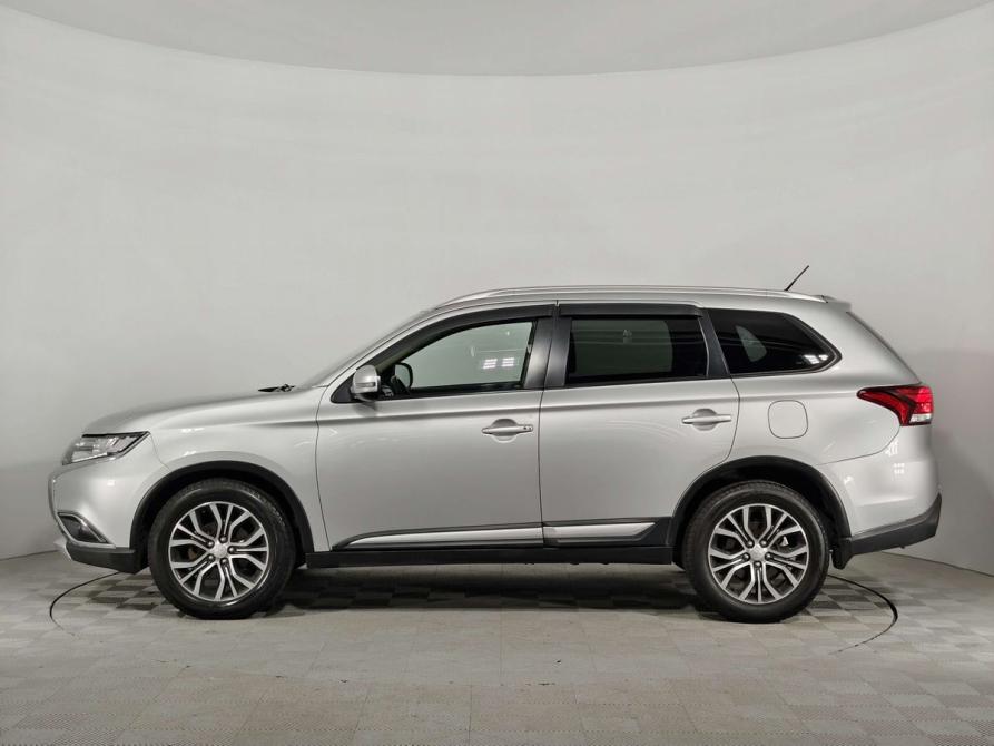 Mitsubishi Outlander III Рестайлинг 2 Санкт-Петербург  - изображение 8