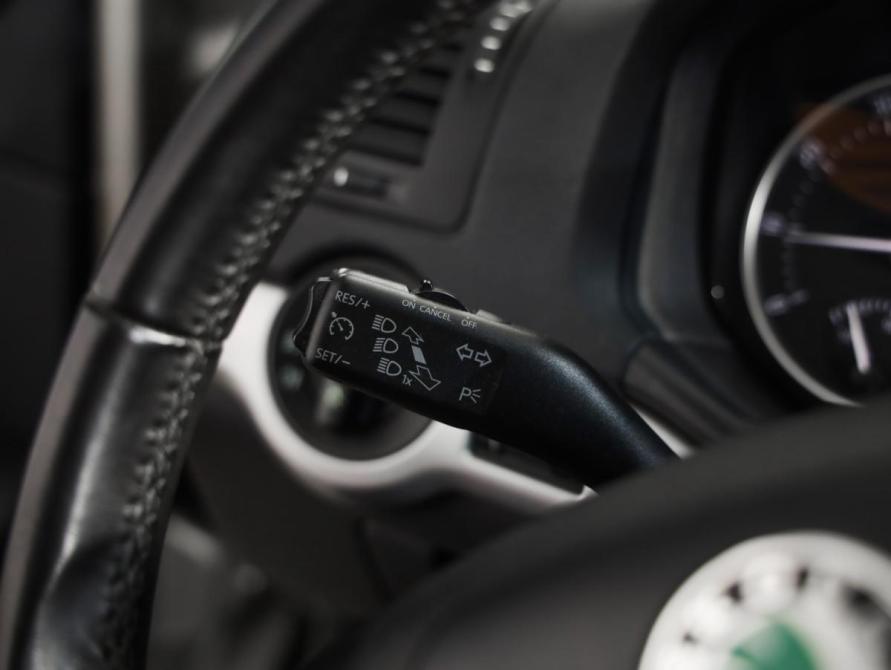 Skoda Octavia II (A5) Рестайлинг Санкт-Петербург  - изображение 16