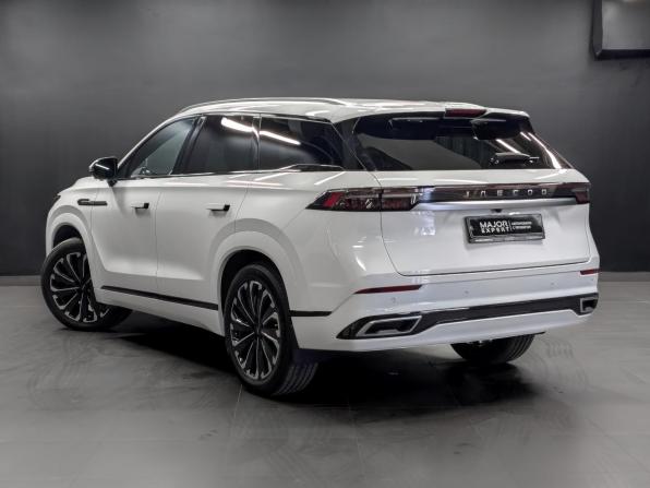 Jaecoo J8 с пробегом 2024 года, цена 3 290 000 рублей, 11054 км, внедорожник, Автокод Объявления