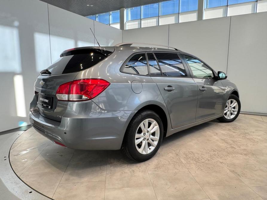 Chevrolet Cruze I Рестайлинг Волжский  - изображение 5