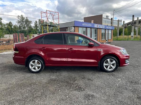 Volkswagen Polo V Рестайлинг с пробегом 2019 года, цена 1 275 600 рублей, 74981 км, седан, Автокод Объявления