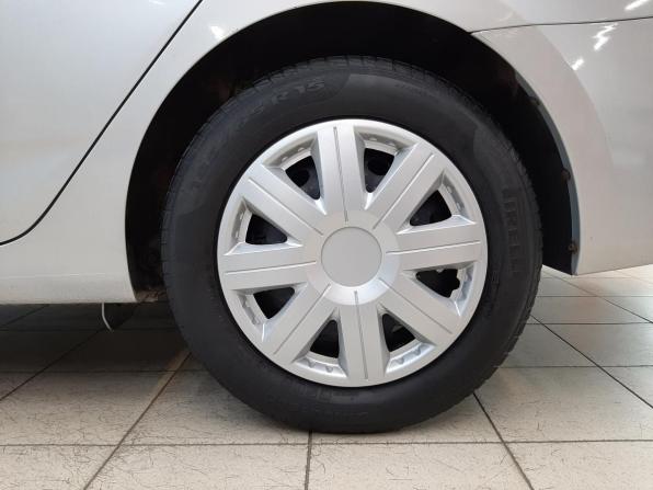 Hyundai Solaris I Рестайлинг с пробегом 2016 года, цена 860 000 рублей, 142037 км, седан, Автокод Объявления