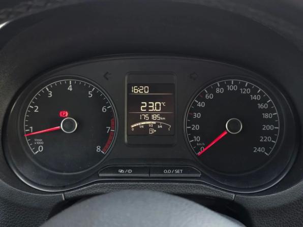 Volkswagen Polo V с пробегом 2014 года, цена 770 000 рублей, 175185 км, седан, Автокод Объявления