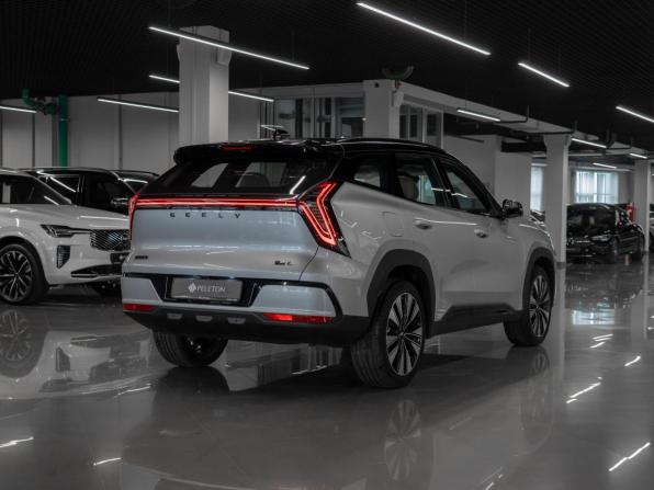 Geely Atlas II с пробегом 2026 года, цена 3 350 000 рублей, 50 км, внедорожник, Автокод Объявления