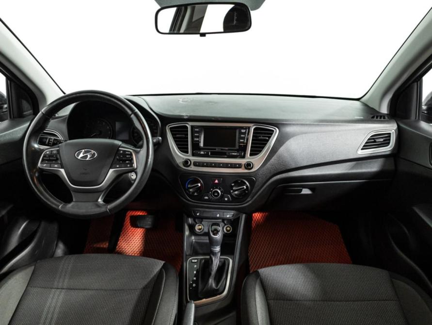 Hyundai Solaris II Санкт-Петербург  - изображение 14