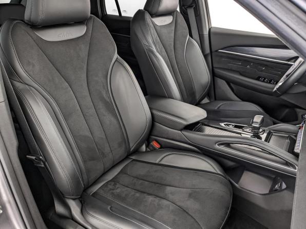 Geely Monjaro I с пробегом 2024 года, цена 3 795 000 рублей, 17849 км, внедорожник, Автокод Объявления