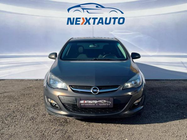 Opel Astra J Рестайлинг с пробегом 2014 года, цена 822 800 рублей, 163000 км, седан, Автокод Объявления
