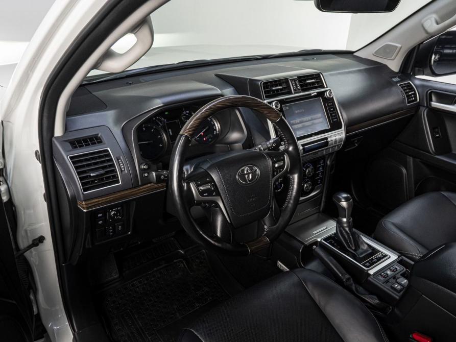 Toyota Land Cruiser Prado 150 Series Рестайлинг 2 Тюмень  - изображение 11