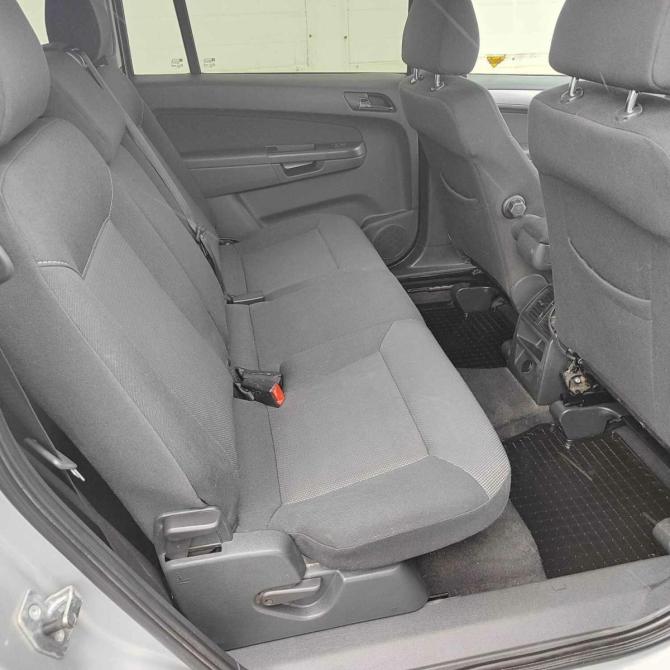 Opel Zafira B Рестайлинг Санкт-Петербург  - изображение 11