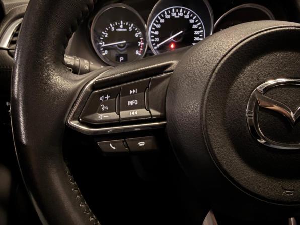 Mazda 6 III (GJ) Рестайлинг с пробегом 2017 года, цена 1 659 000 рублей, 169700 км, седан, Автокод Объявления