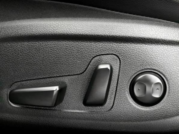 Hyundai Santa Fe IV Рестайлинг с пробегом 2021 года, цена 3 185 000 рублей, 85763 км, внедорожник, Автокод Объявления