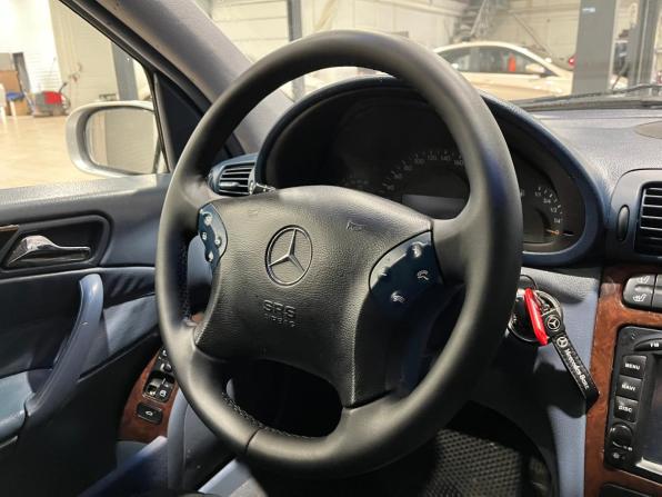 Mercedes-Benz C-Класс II (W203) с пробегом 2000 года, цена 499 000 рублей, 350506 км, седан, Автокод Объявления