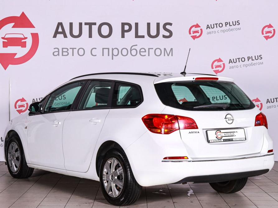 Opel Astra J Рестайлинг Минеральные Воды  - изображение 3