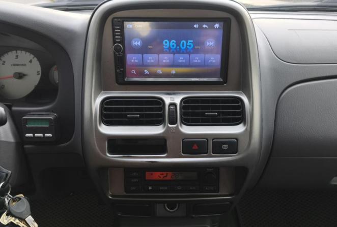 Nissan NP300 с пробегом 2012 года, цена 1 099 000 рублей, 162000 км, offers.body_type.unknown, Автокод Объявления