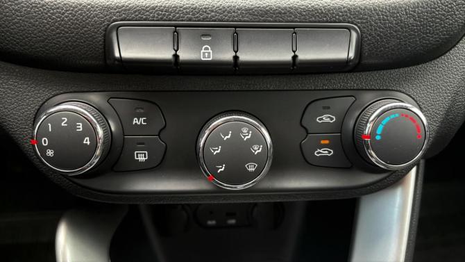 Kia Ceed II с пробегом 2013 года, цена 920 000 рублей, 146980 км, хэтчбек, Автокод Объявления