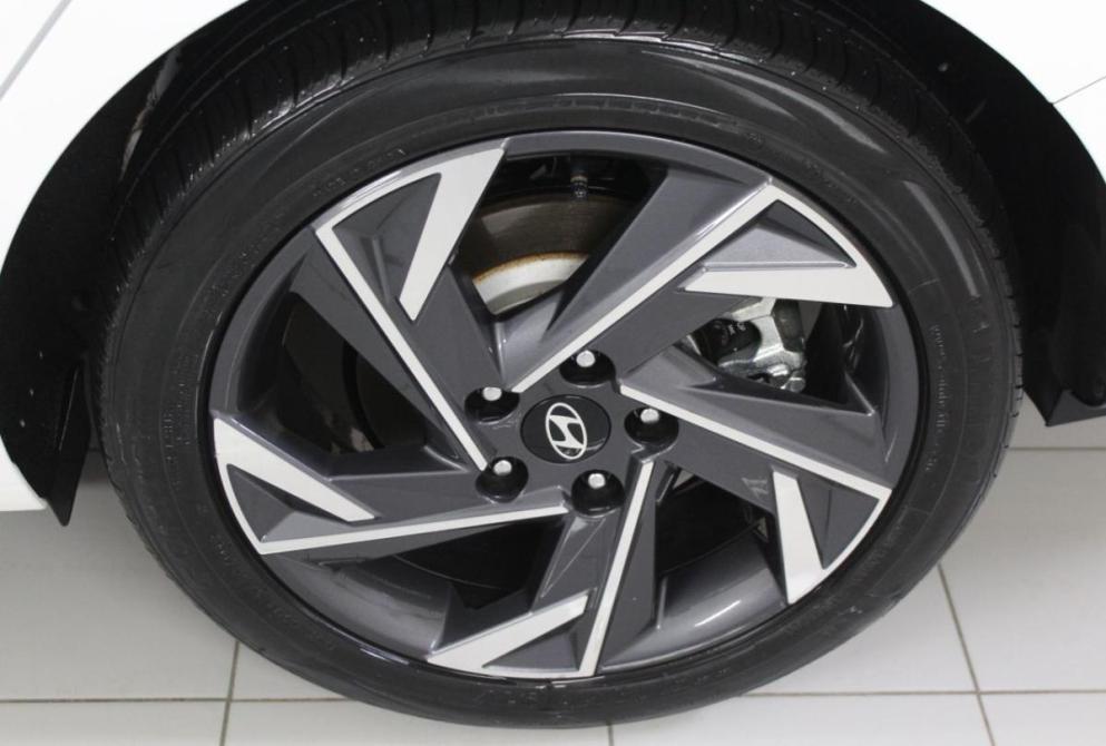Hyundai Elantra VII (CN7) Рестайлинг Астрахань  - изображение 16