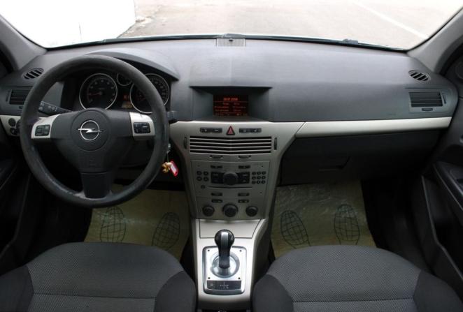 Opel Astra H Рестайлинг с пробегом 2008 года, цена 390 000 рублей, 140129 км, универсал, Автокод Объявления