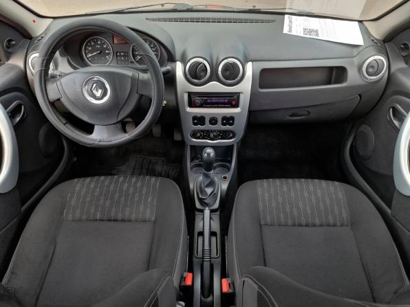 Renault Logan I Рестайлинг с пробегом 2013 года, цена 429 000 рублей, 142623 км, седан, Автокод Объявления