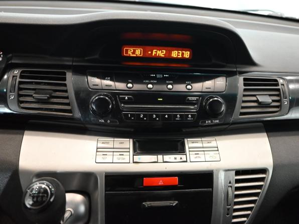 Honda FR-V с пробегом 2006 года, цена 550 000 рублей, 302829 км, минивэн, Автокод Объявления
