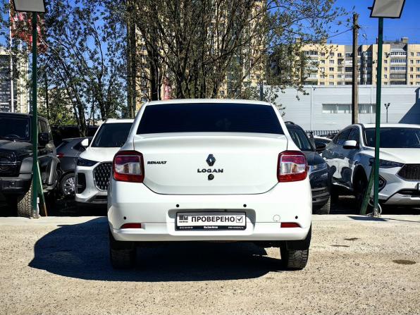 Renault Logan II с пробегом 2018 года, цена 779 000 рублей, 129000 км, седан, Автокод Объявления
