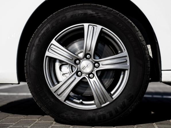 Volkswagen Polo V Рестайлинг с пробегом 2019 года, цена 1 166 000 рублей, 111512 км, седан, Автокод Объявления