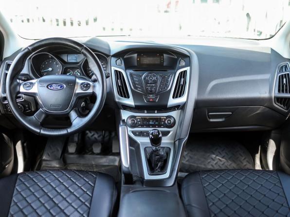 Ford Focus III с пробегом 2011 года, цена 799 000 рублей, 144438 км, хэтчбек, Автокод Объявления