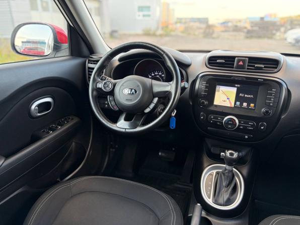 Kia Soul II Рестайлинг с пробегом 2019 года, цена 1 555 000 рублей, 120000 км, хэтчбек, Автокод Объявления