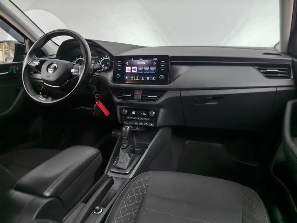 Skoda Rapid II с пробегом 2022 года, цена 1 848 000 рублей, 43138 км, лифтбек, Автокод Объявления