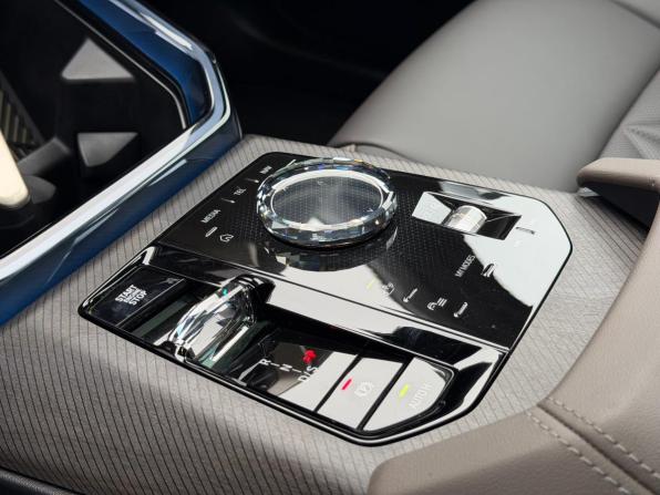 BMW X3 IV (G45/G48) с пробегом 2025 года, цена 6 590 000 рублей, 5239 км, внедорожник, Автокод Объявления