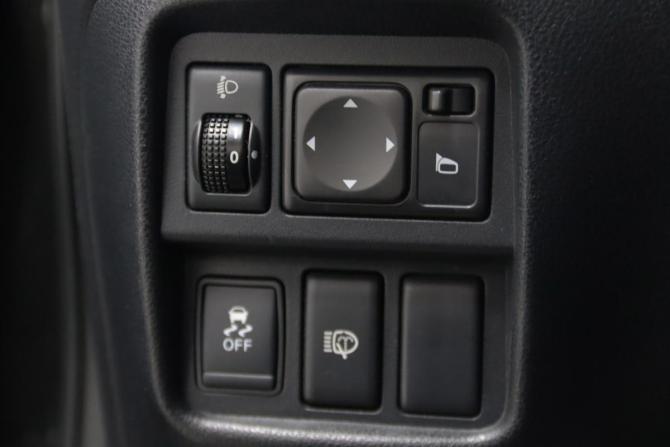 Nissan Juke I с пробегом 2012 года, цена 1 095 950 рублей, 85425 км, внедорожник, Автокод Объявления