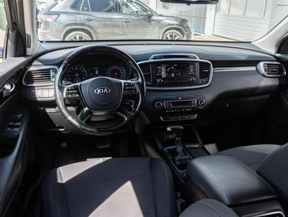 Kia Sorento III Prime Рестайлинг с пробегом 2019 года, цена 2 495 000 рублей, 132436 км, внедорожник, Автокод Объявления