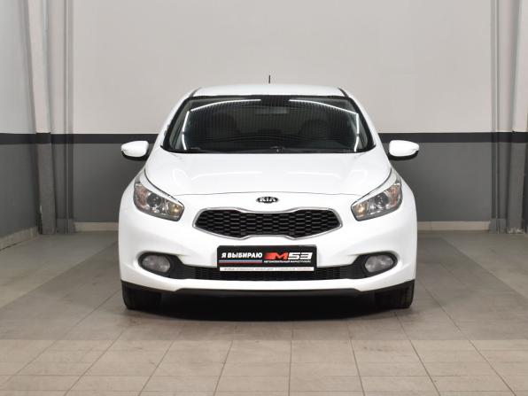 Kia Ceed II с пробегом 2014 года, цена 919 999 рублей, 202307 км, хэтчбек, Автокод Объявления