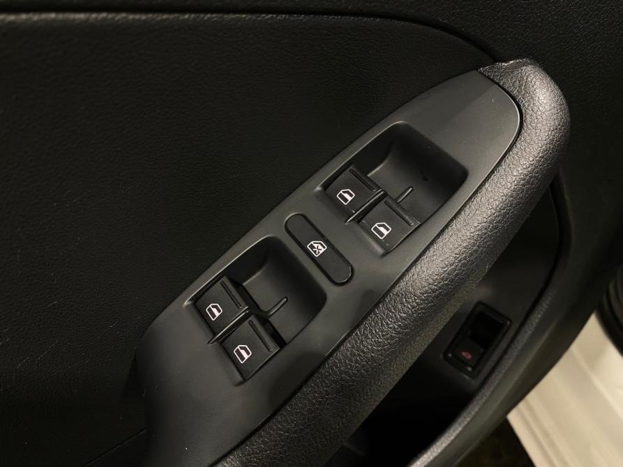 Volkswagen Jetta VI Рестайлинг Челябинск  - изображение 15