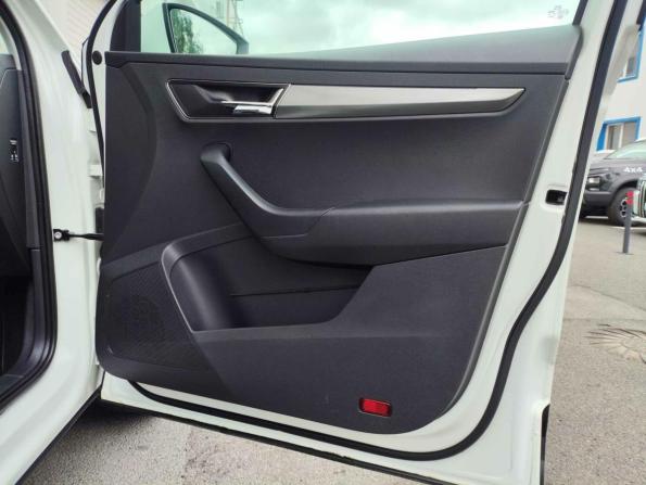 Skoda Karoq I с пробегом 2020 года, цена 1 749 000 рублей, 177897 км, внедорожник, Автокод Объявления