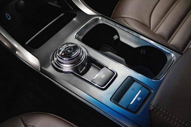 Ford Fusion (North America) II Рестайлинг с пробегом 2018 года, цена 1 399 000 рублей, 74081 км, седан, Автокод Объявления