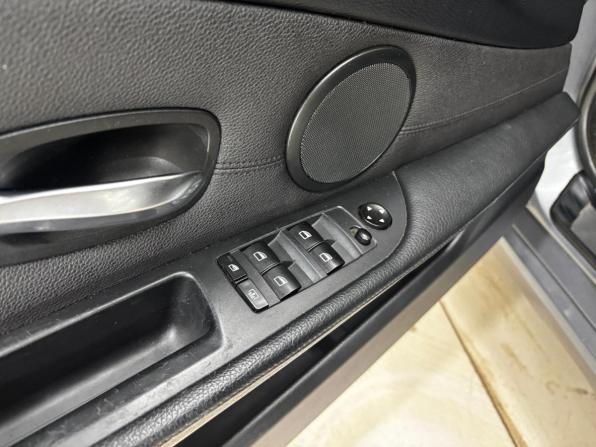 BMW 5 серии V (E60/E61) Рестайлинг с пробегом 2009 года, цена 1 460 000 рублей, 236641 км, седан, Автокод Объявления