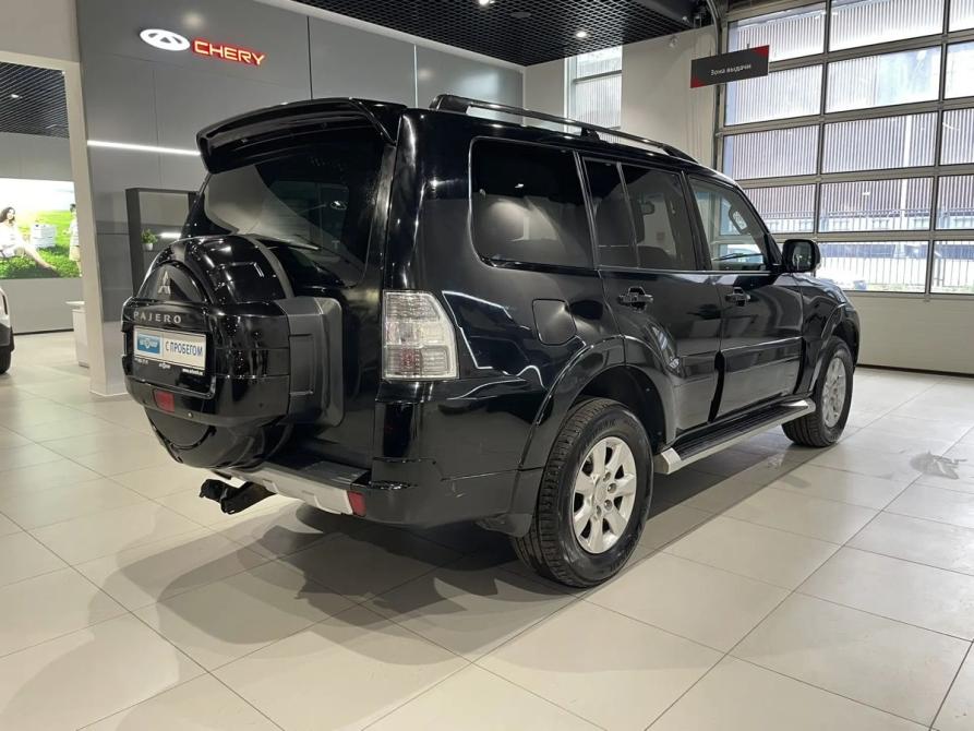 Mitsubishi Pajero IV Рестайлинг 1 Москва  - изображение 4