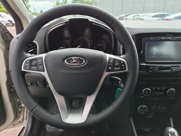 Lada (ВАЗ) XRAY I с пробегом 2019 года, цена 990 000 рублей, 137069 км, хэтчбек, Автокод Объявления