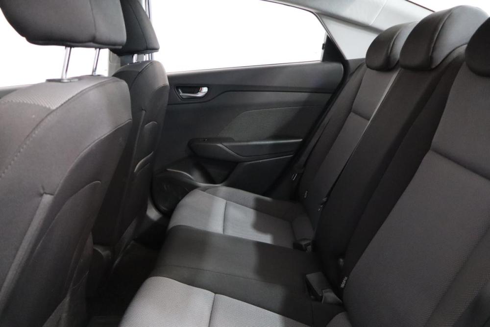 Hyundai Solaris II Санкт-Петербург  - изображение 13