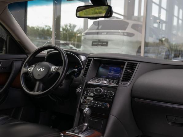 Infiniti FX II (S51) с пробегом 2011 года, цена 1 700 000 рублей, 344144 км, внедорожник, Автокод Объявления
