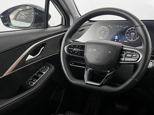 Omoda C5 I с пробегом 2023 года, цена 1 596 100 рублей, 60459 км, внедорожник, Автокод Объявления