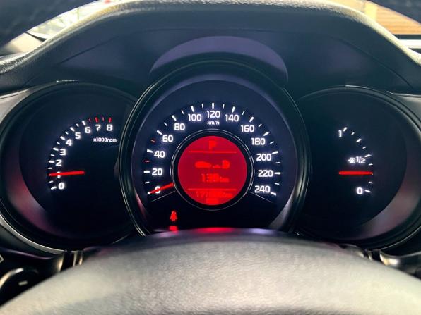 Kia Ceed II Рестайлинг с пробегом 2018 года, цена 1 270 000 рублей, 171000 км, хэтчбек, Автокод Объявления